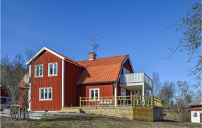 Beautiful Home In Strängnäs With Sauna
